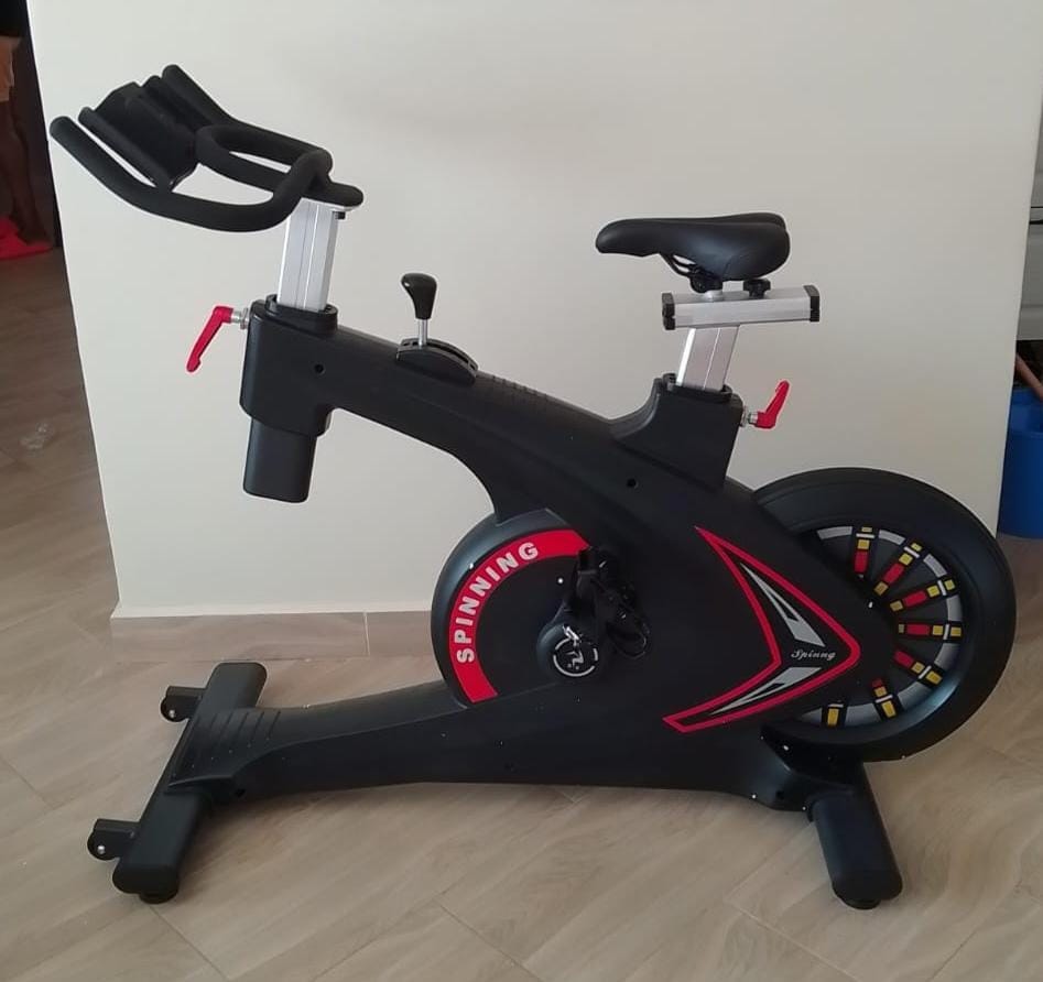 Advanced commercial Cycling Bike